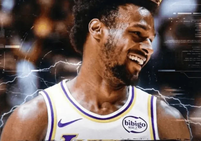 星空体育app-湖记:布朗尼打了足够多有意义比赛,看起来像称职的NBA球员